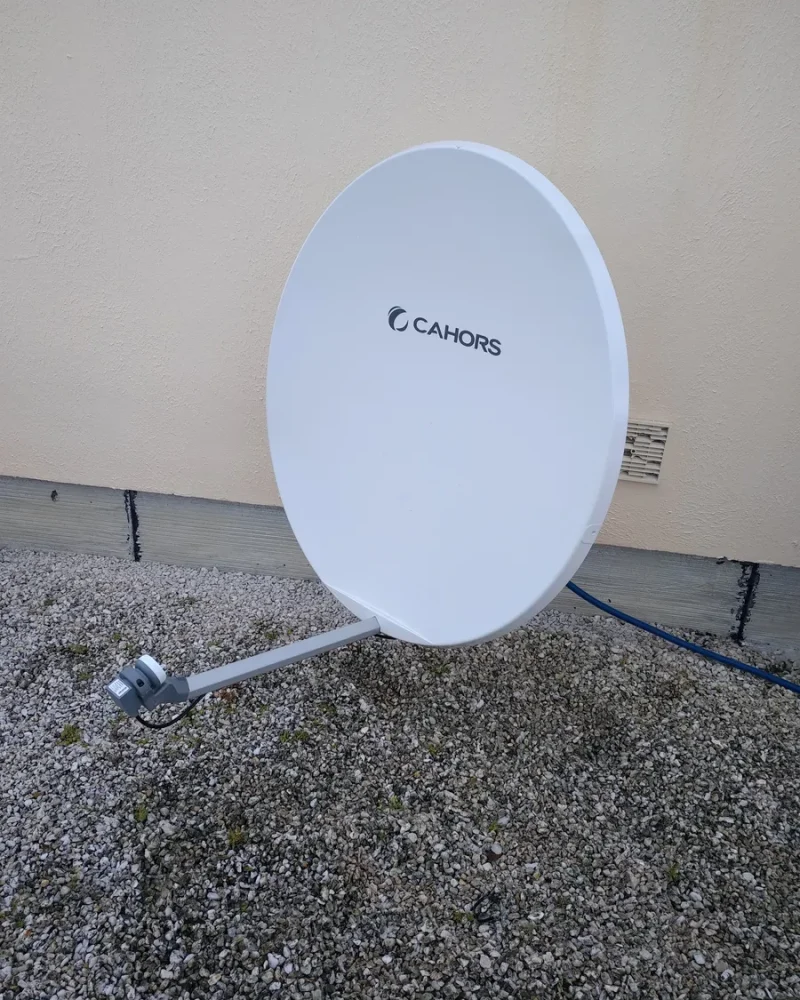 Réalisation d'antenne par l'entreprise Bulteau Securelec, électricien et chauffagiste au Fenouiller près de Challans